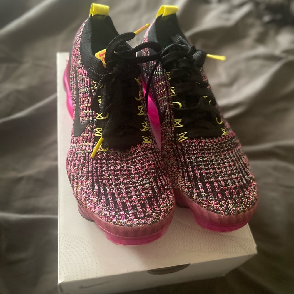 Women’s Nike Vapormax Flyknit 3
